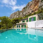 컨트리하우스 2m 마카르스카