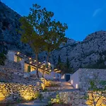 2m 컨트리하우스 *