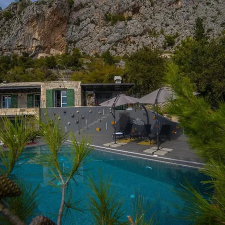 2m Country house Makarska