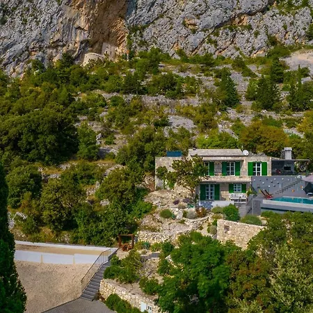 Country house 2m Makarska