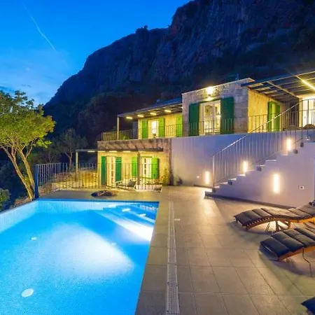 Country house 2m